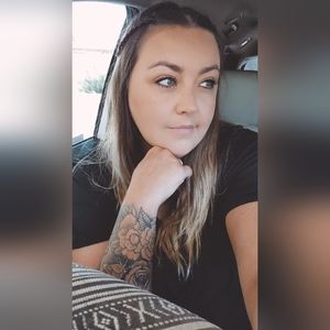 Meet your Posher, Taryn